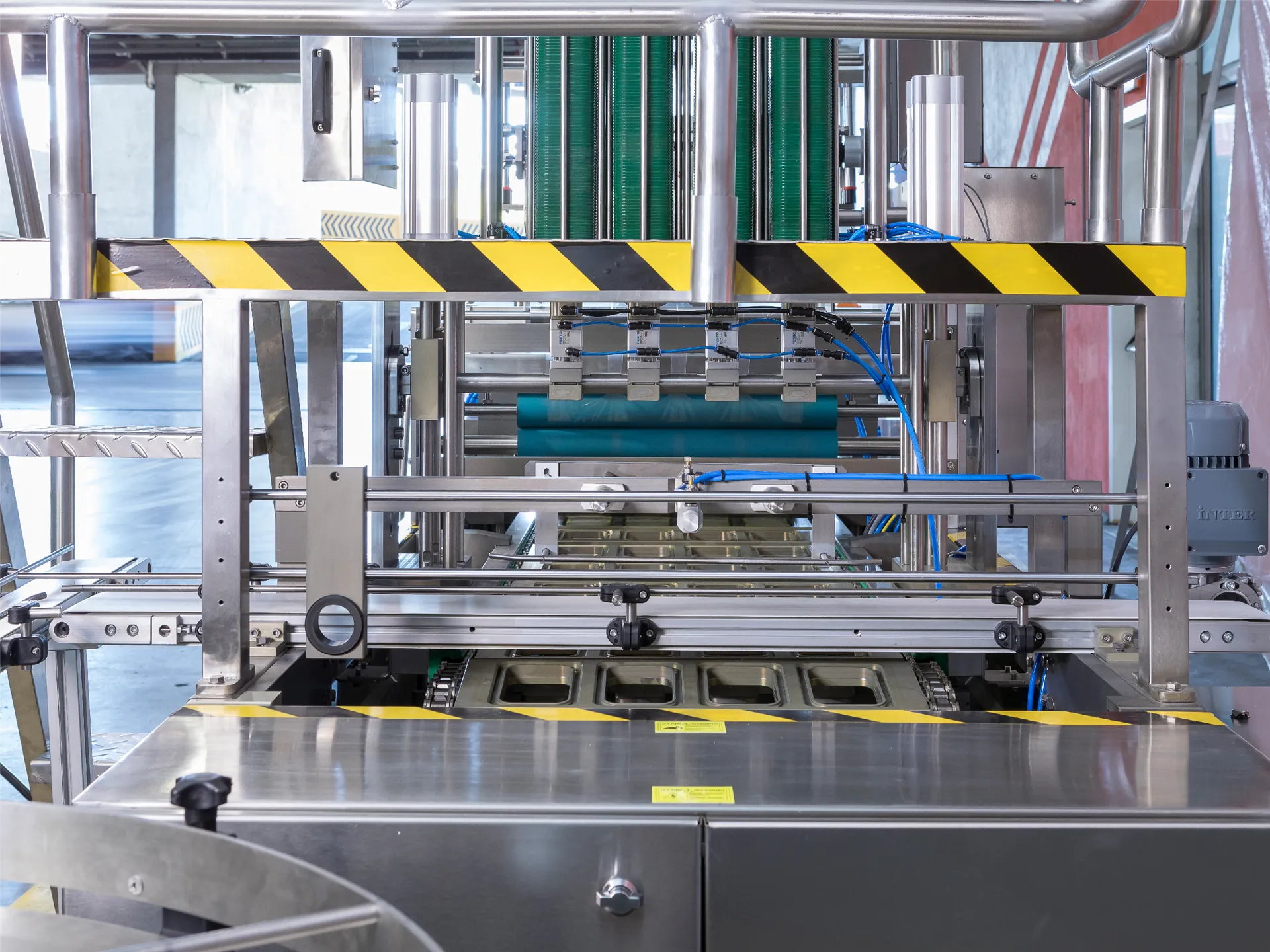 Lineer Hazır Paket Makinası - AT-TL  (TRAY LINEER)